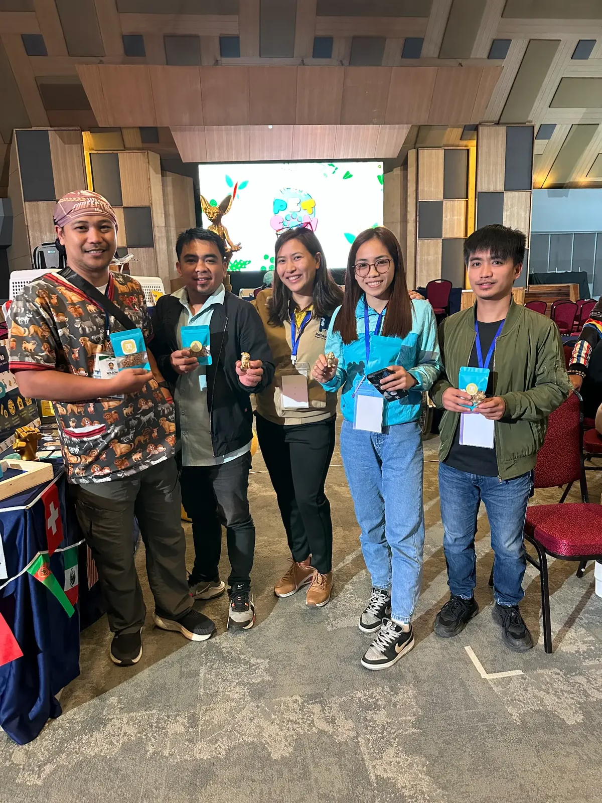Part of the PetTransPRO team at the convention